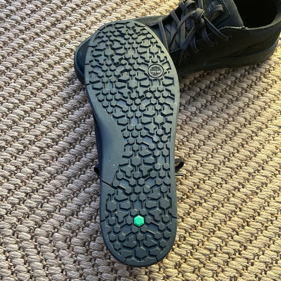 Men’s Timberland black high top sneakers size 11 - Picture 4 of 8